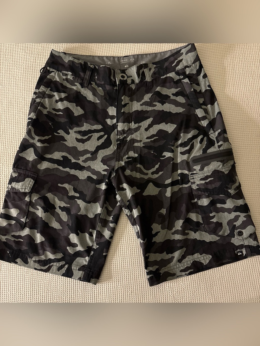 Quiksilver Men’s Black & Gray Camo Cargo Shorts swim short